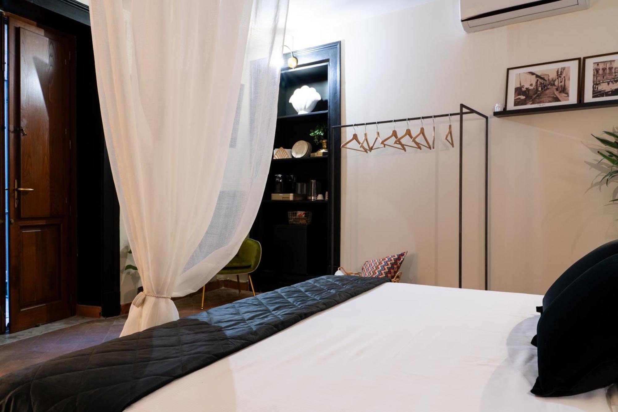 Biscari Home คาตาเนีย ภายนอก รูปภาพ